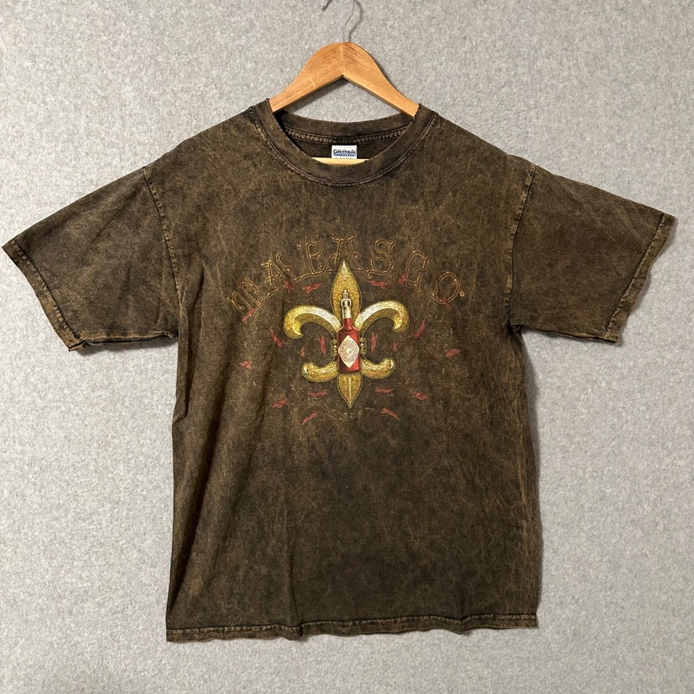 VTG Y2K Tabasco Graphic T-Shirt Mens L Brown Acid Wash Distressed Fleur De Lis